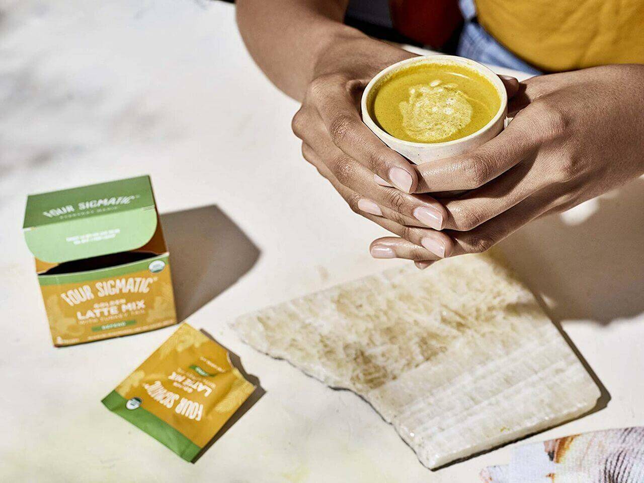 Four Sigmatic Golden Latte Mix with Turkey Tail and Turmeric 10 X 6 g sachets 60 Grams - Nutrition Plus